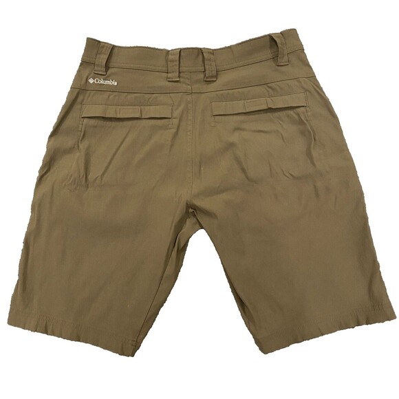 COLUMBIA Shorts Men's Size 30 (tag says 32) OMNI-SHIELD Olive Green Hiking - Picture 3 of 10